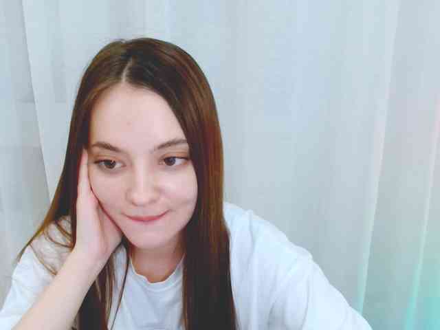 SiennaMia webcam