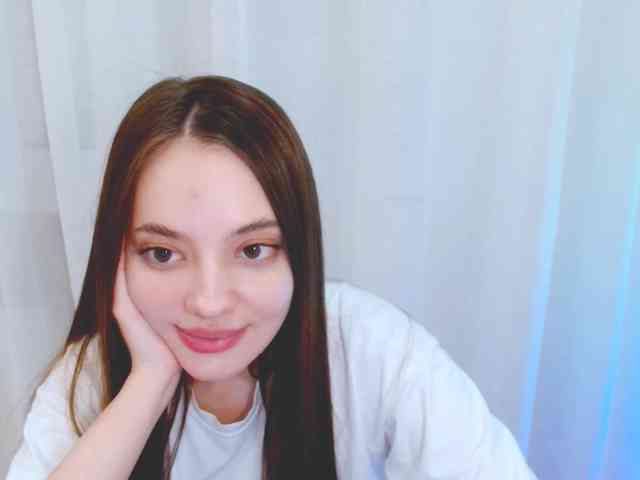 SiennaMia webcam