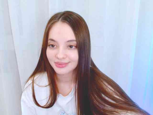 SiennaMia webcam