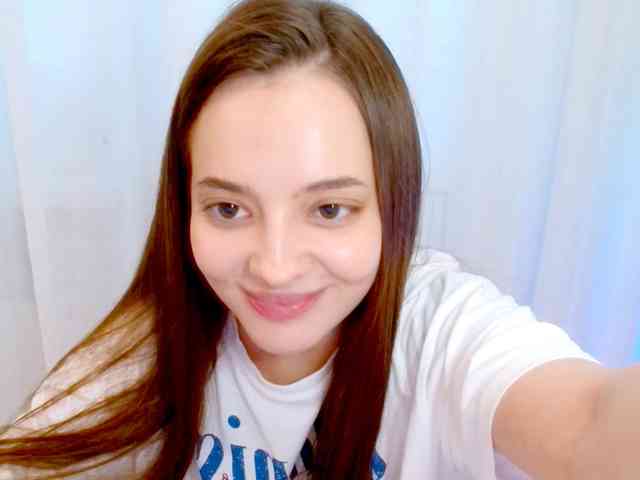 SiennaMia webcam