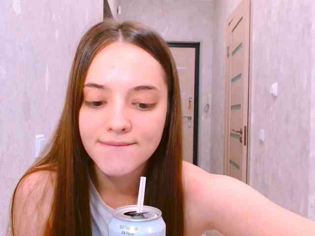 SiennaMia webcam