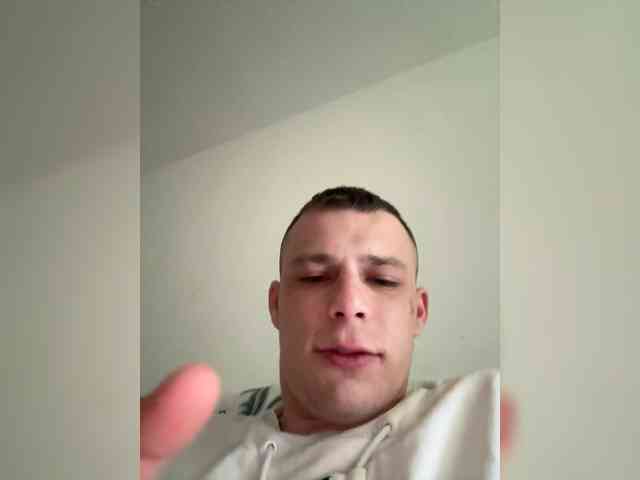VIKTOR9653