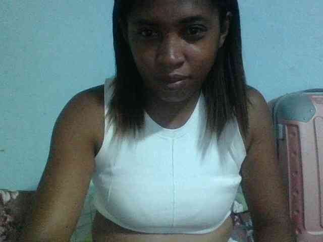 Raheli95 webcam