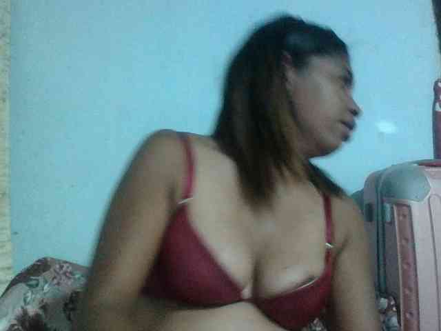 Raheli95 webcam