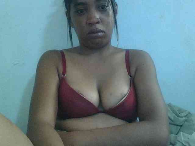 Raheli95 webcam