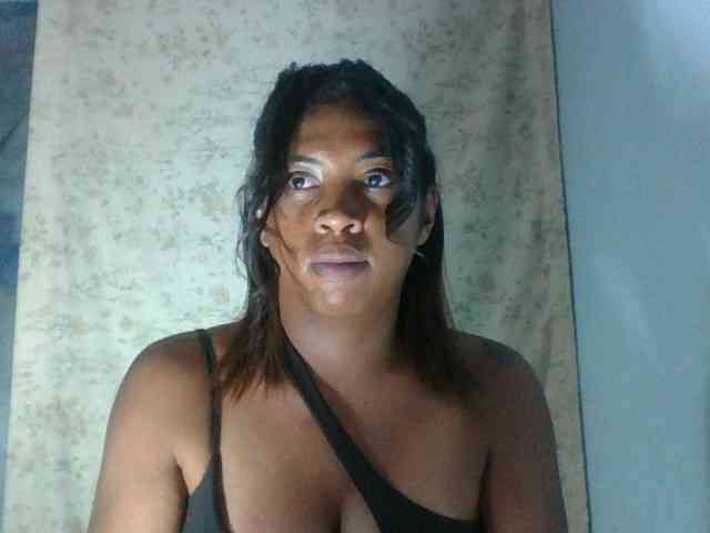 Raheli95 webcam