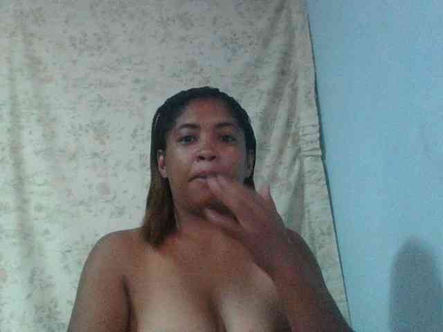 Raheli95 webcam