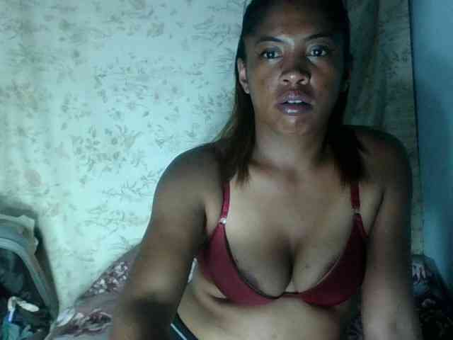 Raheli95 webcam
