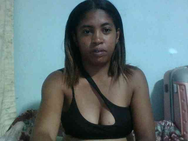 Raheli95 webcam