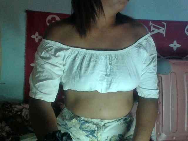 Raheli95 webcam