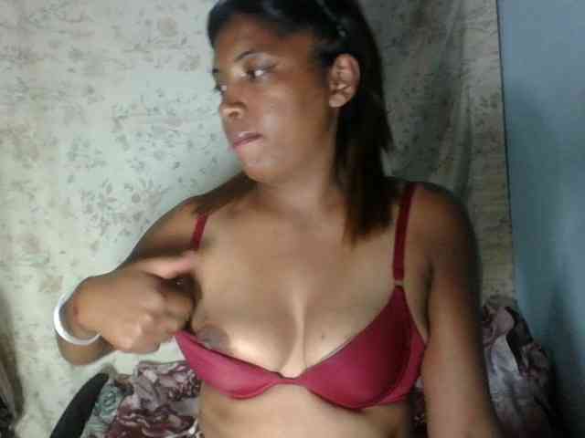 Raheli95 webcam