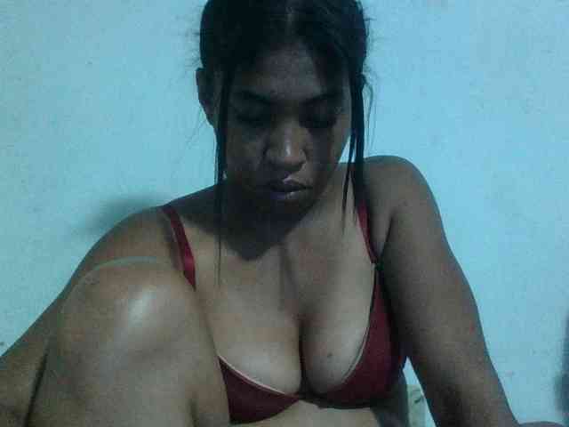 Raheli95 webcam