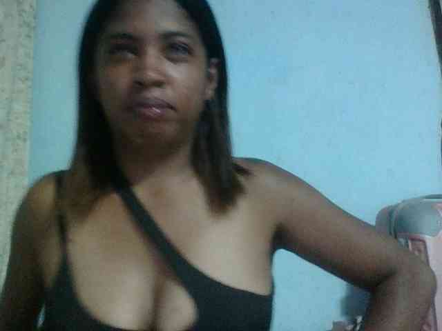 Raheli95 webcam
