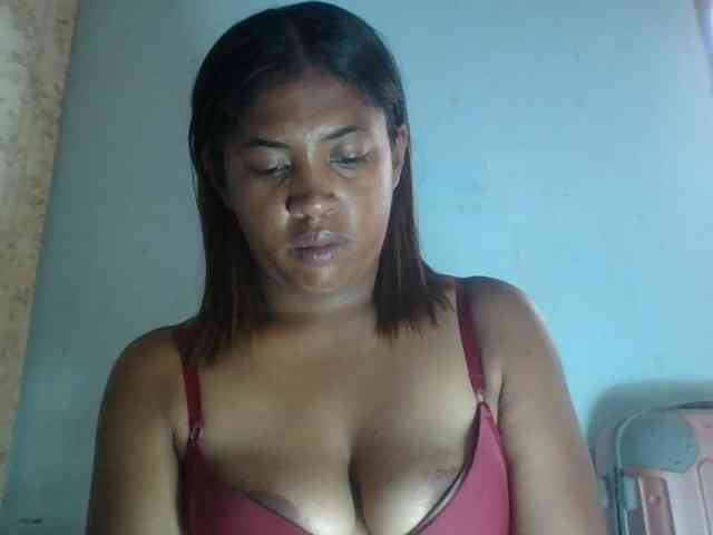 Raheli95 webcam