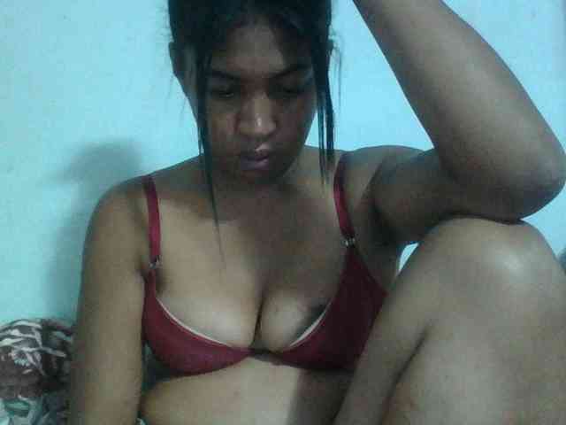 Raheli95 webcam
