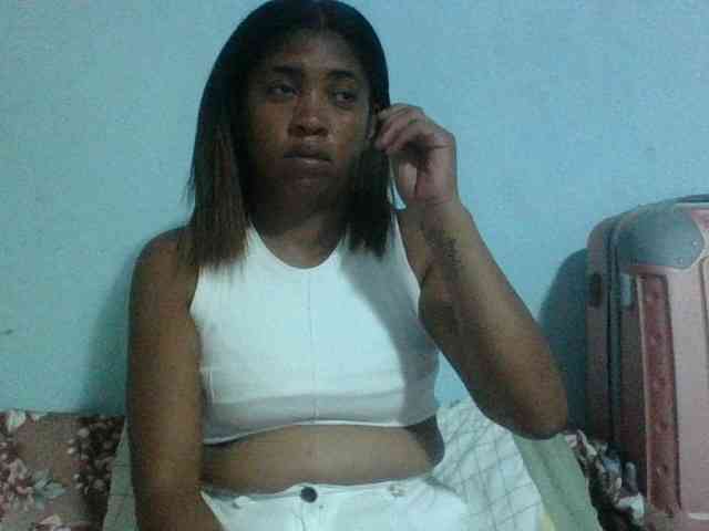 Raheli95 webcam