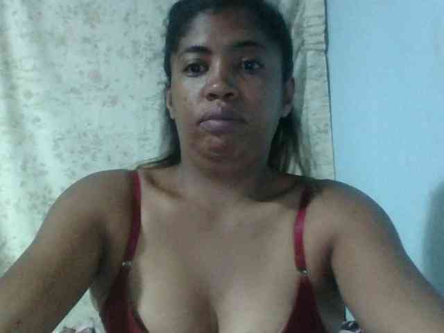 Raheli95 webcam