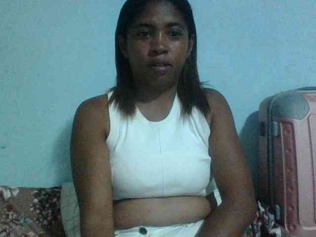 Raheli95 webcam