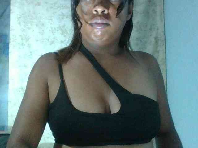 Raheli95 webcam
