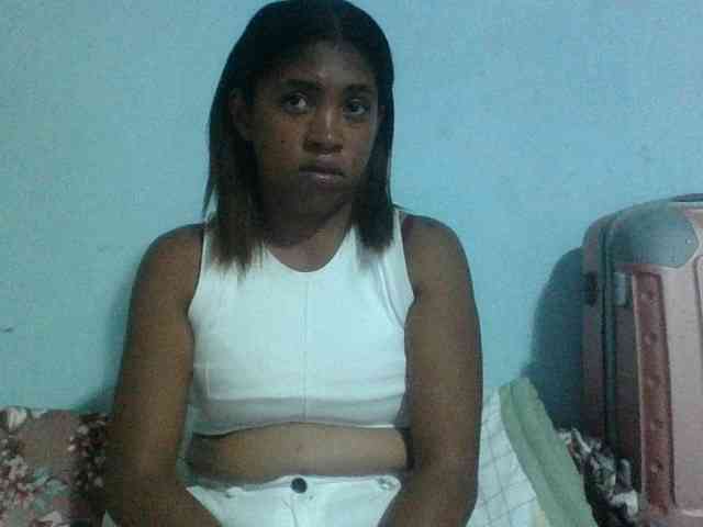 Raheli95 webcam