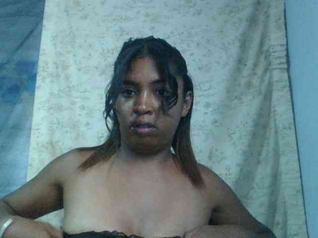Raheli95 webcam