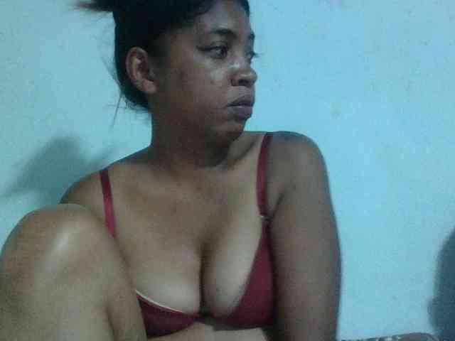 Raheli95 webcam
