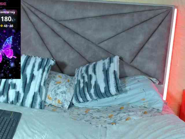 melani-alvares webcam