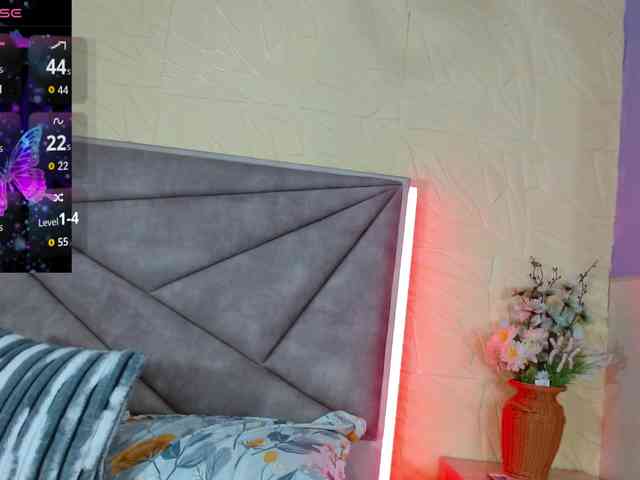 melani-alvares webcam