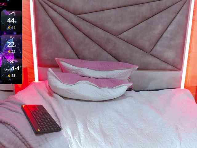 melani-alvares webcam