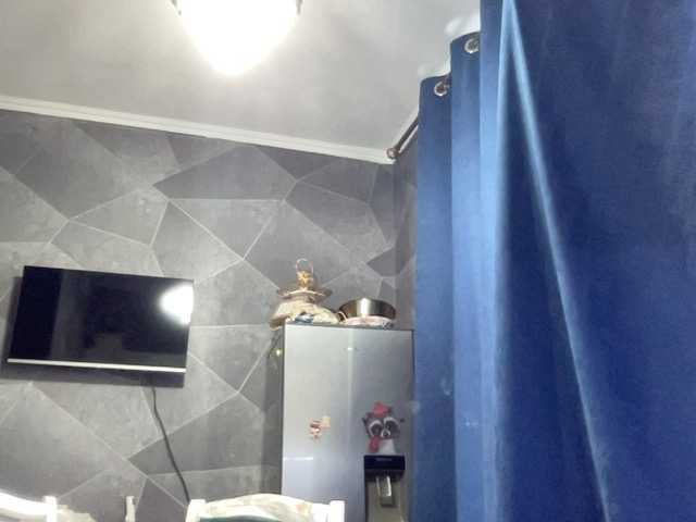 Queenli483 live cam preview