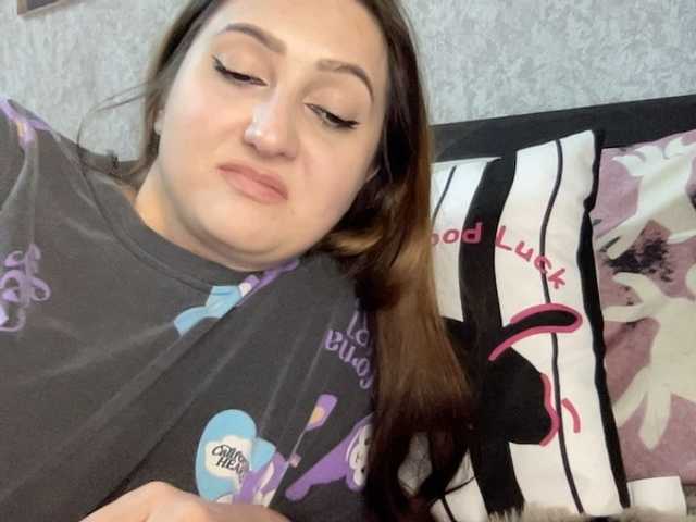 Queenli483 live cam on BongaCams