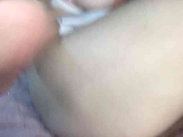 Queenli483 webcam