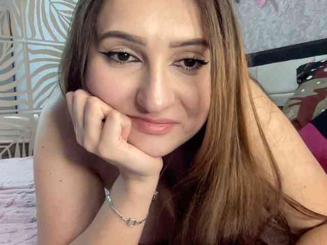 Queenli483 webcam