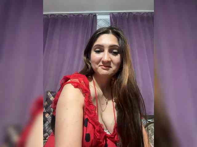Queenli483 webcam