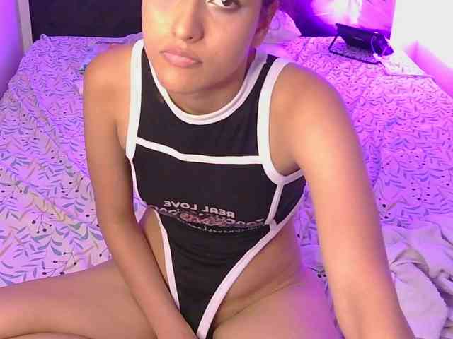 SofiDollSex webcam