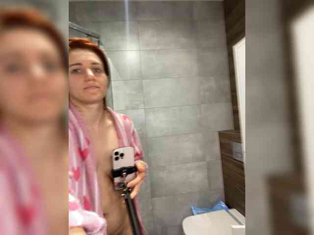 KatiaFox webcam