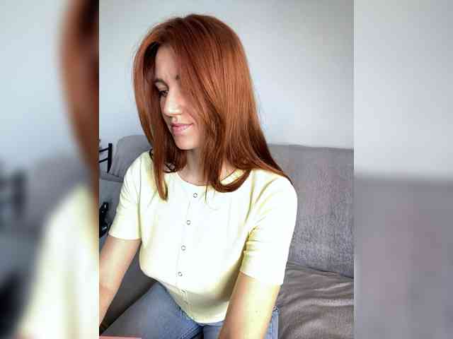KatiaFox webcam