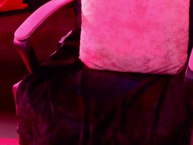 Paulinabdsm live cam on BongaCams
