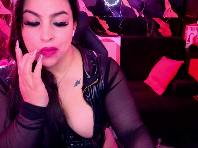 Paulinabdsm live webcam show