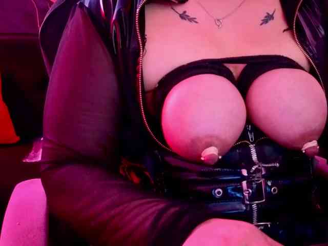 Paulinabdsm webcam