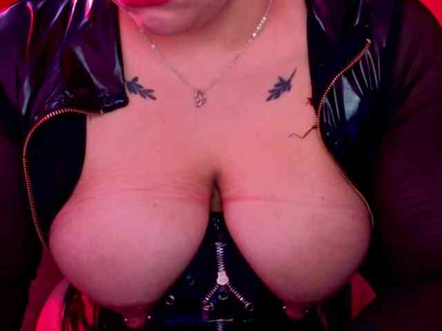 Paulinabdsm webcam