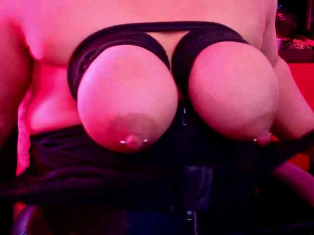 Paulinabdsm webcam