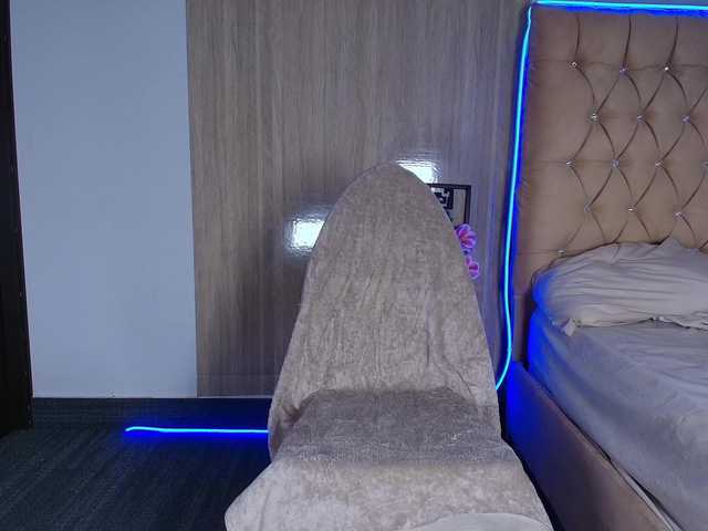Piffyxx live cam on BongaCams