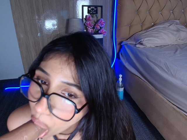 Piffyxx live cam on BongaCams
