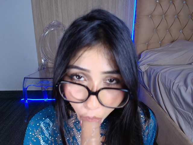 Piffyxx live cam on BongaCams