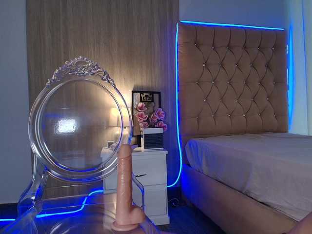 myatexas live cam on BongaCams