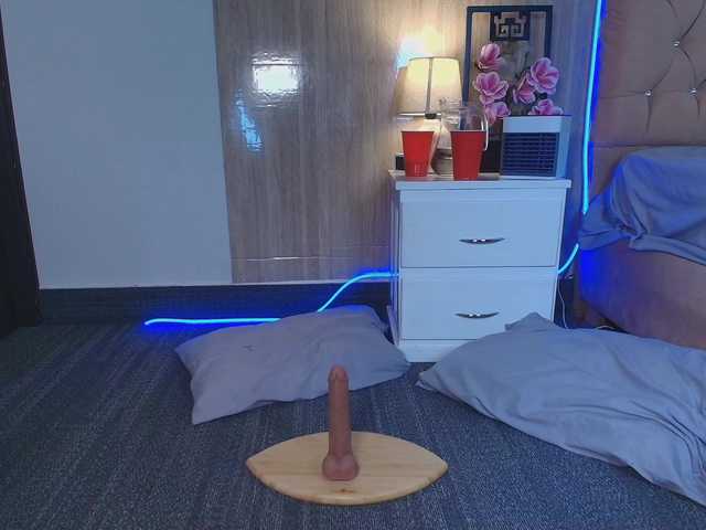 myatexas live cam on BongaCams