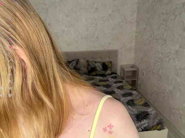 yunimeow webcam