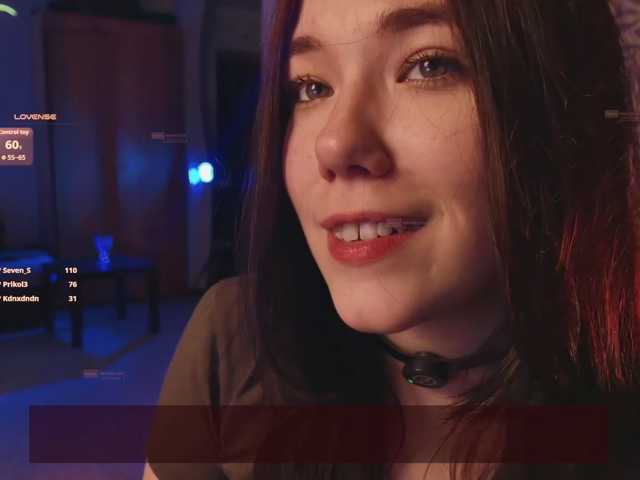 velouraa live cam on BongaCams