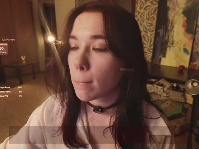 velouraa live cam on BongaCams